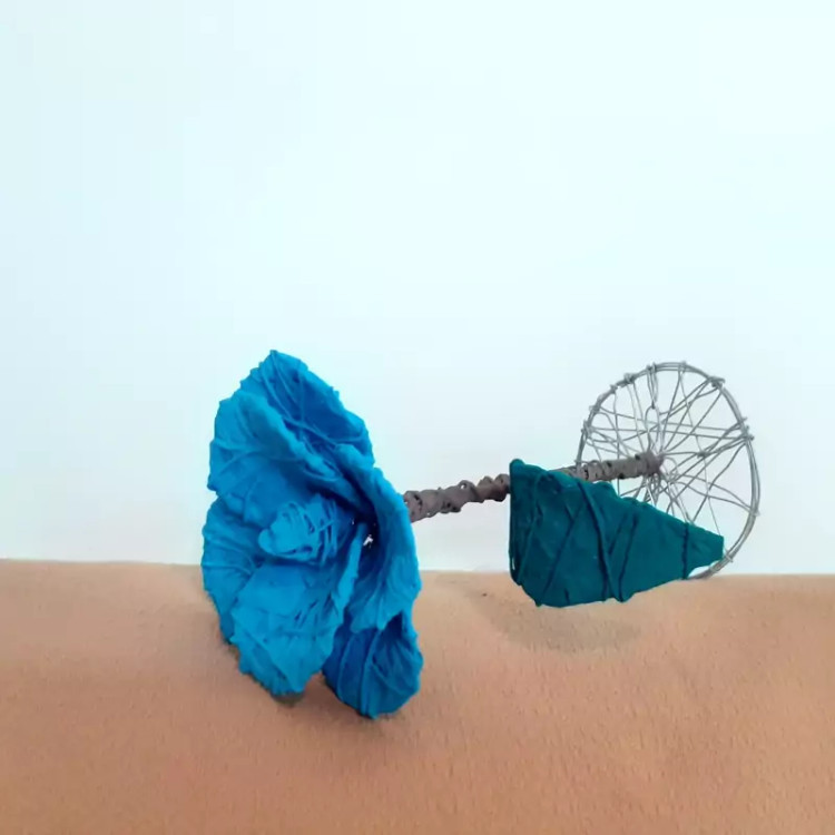 گل سیمی دست ساز مجسمه سیمی هنری فیگوسیم